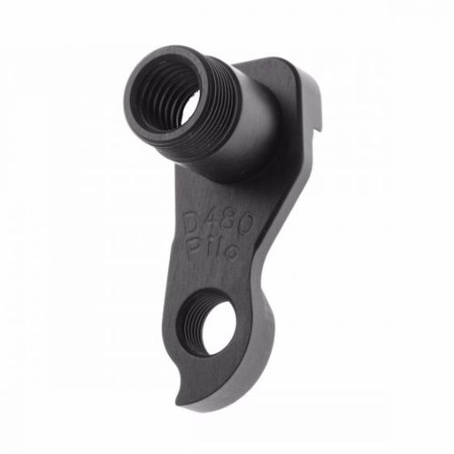 Dropout #0771• CNC manufactured from 6061 alloy for better shifting performance and higher durability • Black anodized finish for better looking and a longer lasting surface quality
Holes: 1-Hole
Position: Inside
Mount: M12x1.75 - M16x1.0
Distance: 30 mm
We suggest to order 2 Dropouts, so you have next time one in spare and have no waiting time.