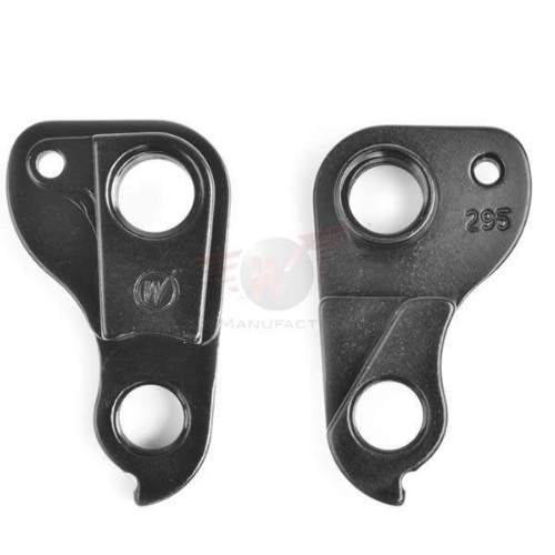 Dropout #0983• CNC manufactured from 6061 alloy for better shifting performance and higher durability • Black anodized finish for better looking and a longer lasting surface quality • Mounting material included
Holes: 2-Hole
Position: Outside
Mount: M4 - M12x1.75
Distance: 15 mm
We suggest to order 2 Dropouts, so you have next time one in spare and have no waiting time.